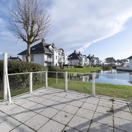 In Near & Pool Apartamento